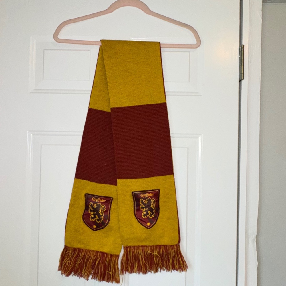 Harry Potter Gryffindor Scarf